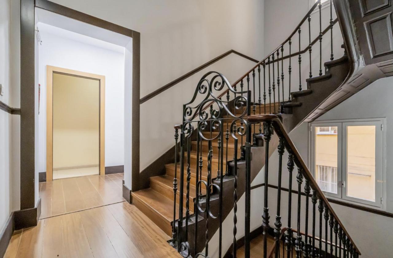 For You Rentals Centrico Apartamento Temporal En La Calle Infanta Inf1A Madrid Luaran gambar