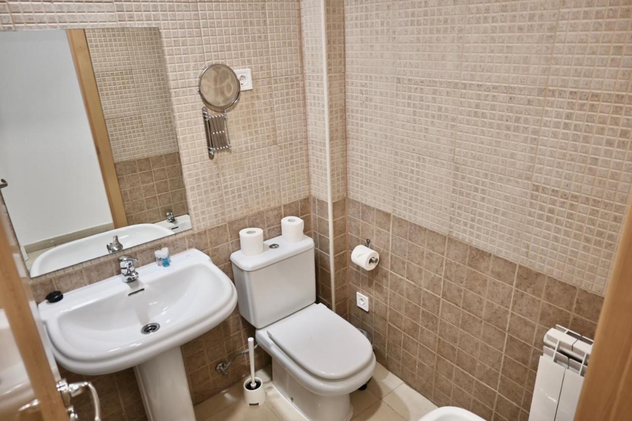 For You Rentals Centrico Apartamento Temporal En La Calle Infanta Inf1A Madrid Luaran gambar