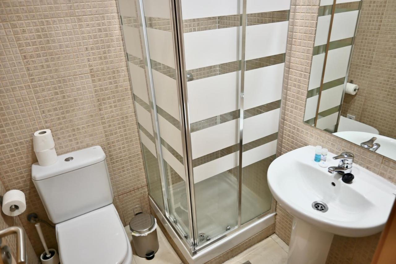 For You Rentals Centrico Apartamento Temporal En La Calle Infanta Inf1A Madrid Luaran gambar