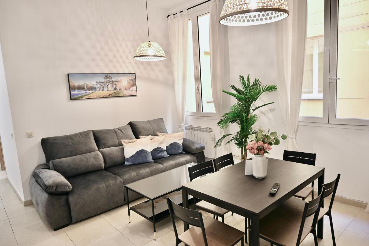 For You Rentals Centrico Apartamento Temporal En La Calle Infanta Inf1A Madrid Luaran gambar